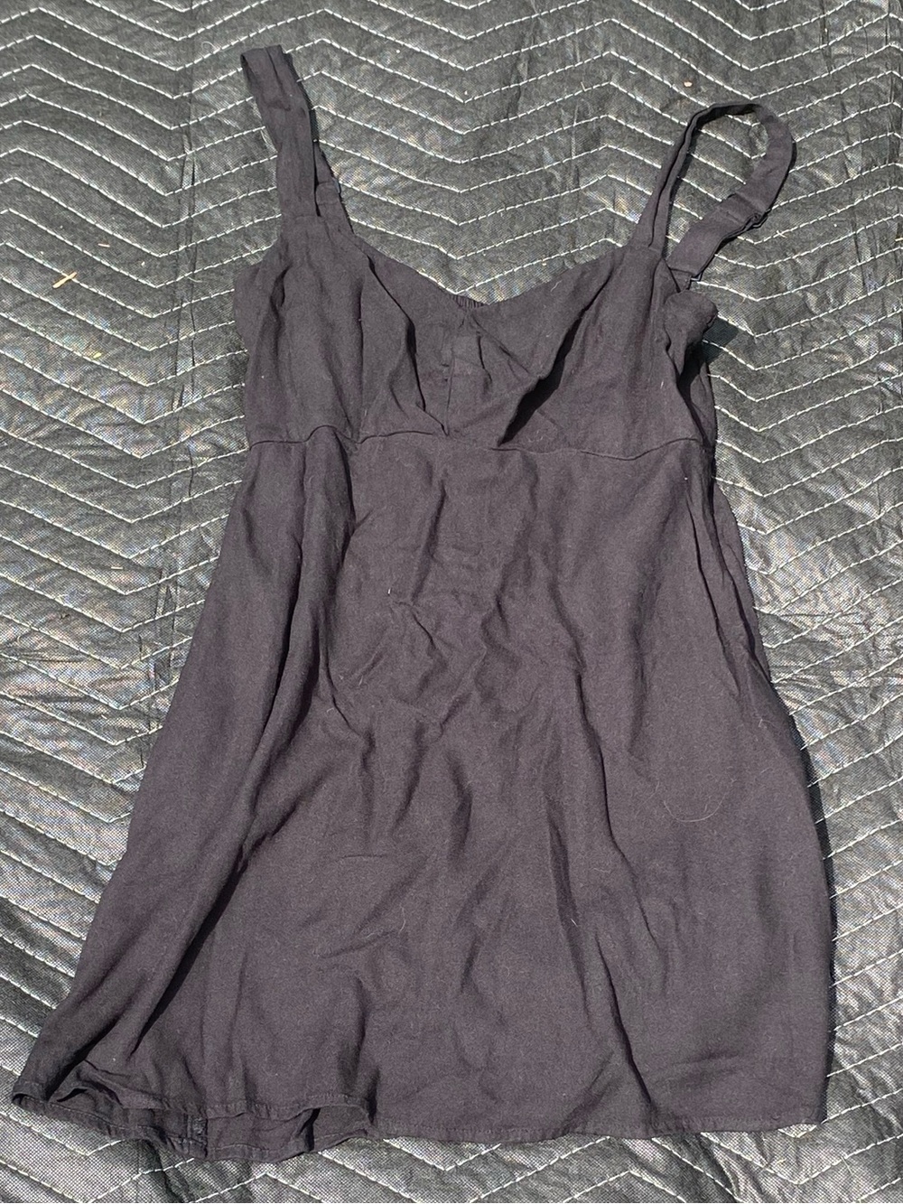Old Navy Black V-Neck Spaghetti Strap Mini Dress